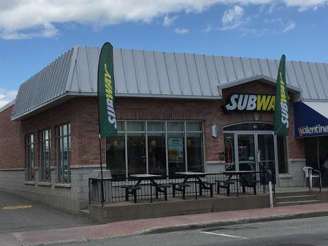 Restaurant SUBWAY Restaurant SUBWAY